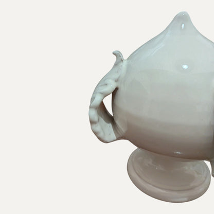 Handmade Ceramic Pumo - White